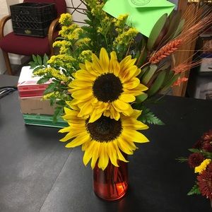 Meet your Posher, Becky